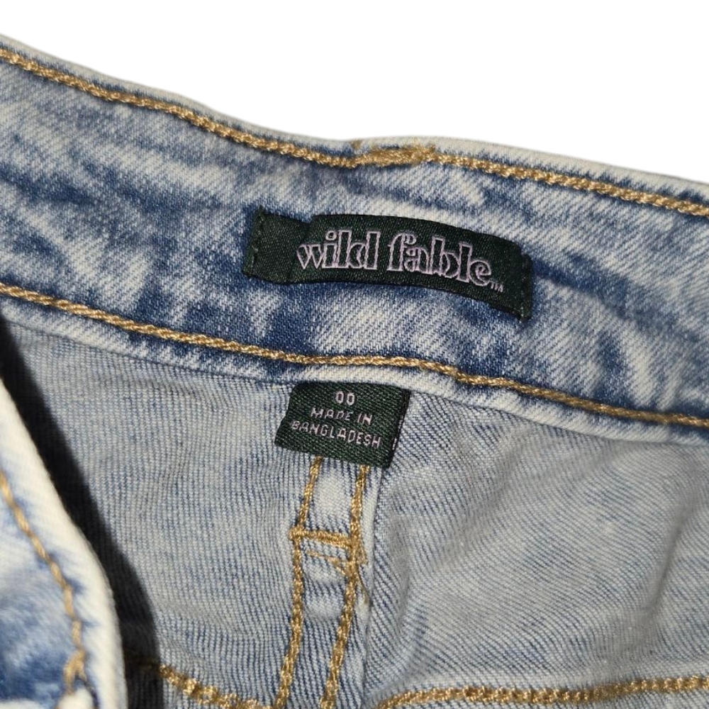 Wild Fable Skinny High Rise Vintage Distressed Jeans - Picture 5 of 9